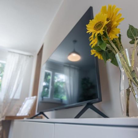 Apartment Norah With Private Parking PUY Exterior foto